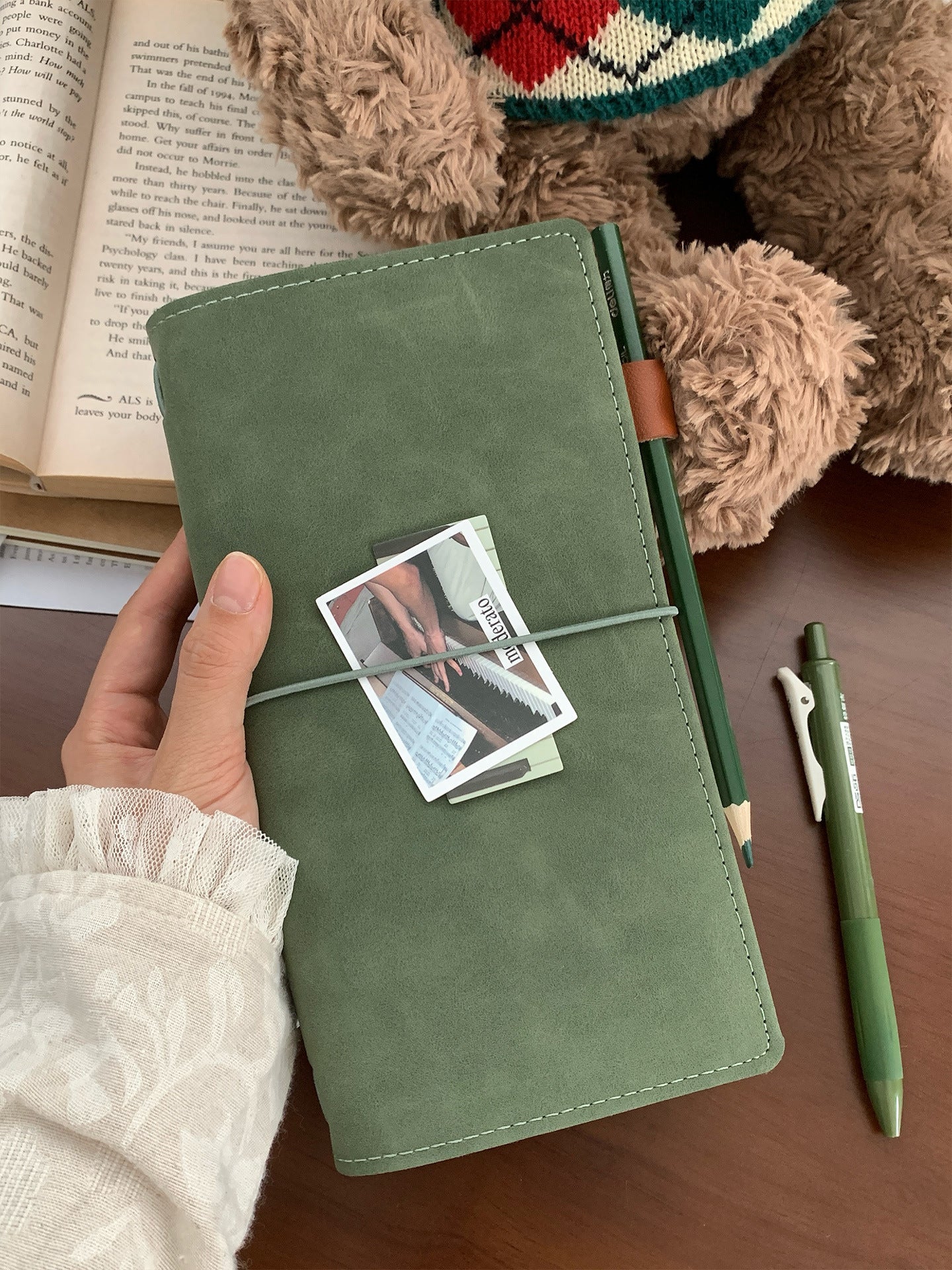 69127d83-ba6b-4618-9608-e722e0db3927